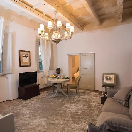 Le Del Vicolo Appartamento