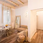Apartment Le Del Vicolo Imola