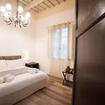 Apartment Le Del Vicolo *