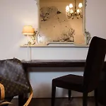 Apartment Le Del Vicolo *