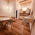 Le Del Vicolo *