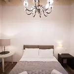 Le Del Vicolo Apartment *