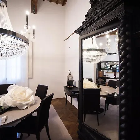 Apartment Le Del Vicolo Imola