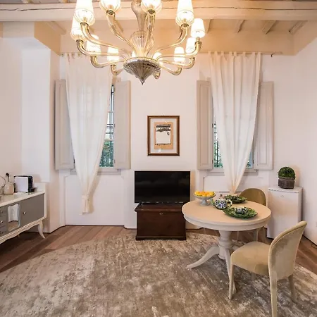 Le Del Vicolo Apartment Imola