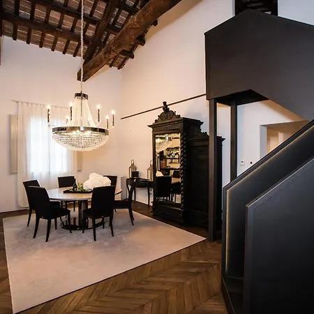 Apartment Le Del Vicolo