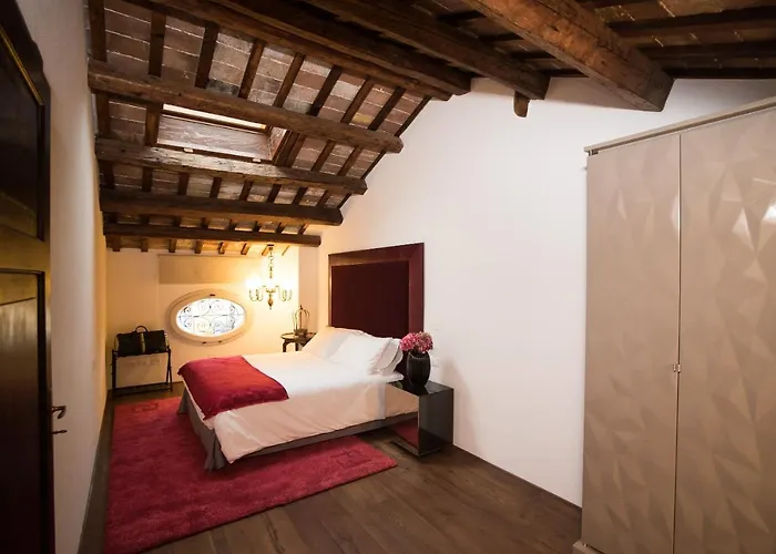 Le Del Vicolo Apartment